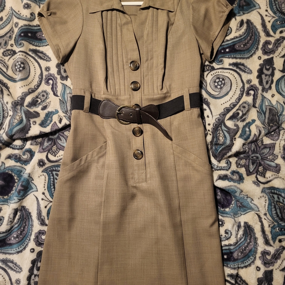 Chic Belted Khaki Dress